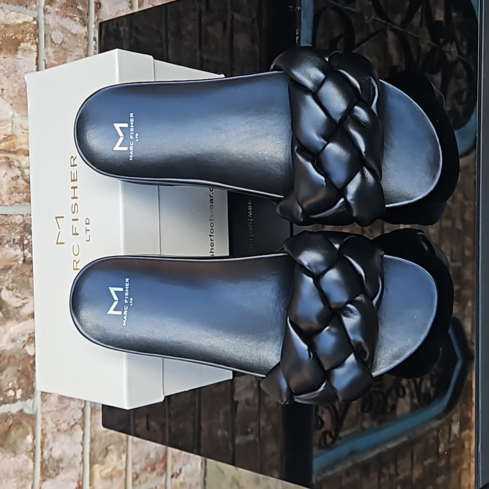 Marc Fisher LTD MLIMENTA2 Slip on Sandals sz 8
